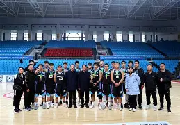 湖南男篮连胜继续,轻松赢得喝彩 