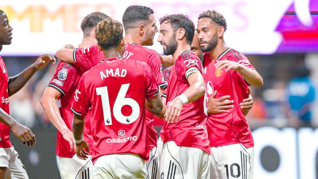 开云官网-曼联主场告捷，重点突破引人瞩目(曼联的主场)